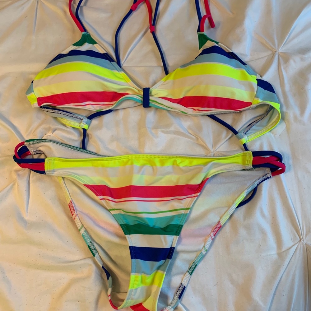 Bathing suit set